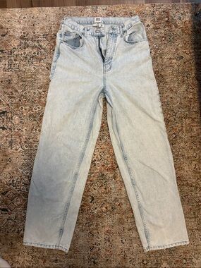 BDG Light Blue Relaxed Straight Jeans
